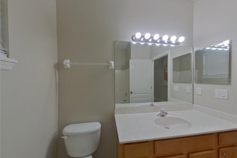 Villa ou maison à louer à Apopka, Floride: 3 chambres, 157.1 m2 № 2117761 - photo 11
