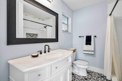 House in Boynton Beach, Florida 2 bedrooms, 119.57 sq.m. № 2246483 - photo 21