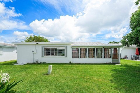 House in Boynton Beach, Florida 2 bedrooms, 119.57 sq.m. № 2246483 - photo 26