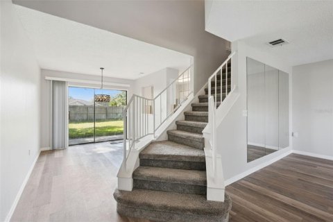 Adosado en venta en Casselberry, Florida, 2 dormitorios, 113.62 m2 № 2100600 - foto 10