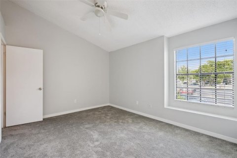 Adosado en venta en Casselberry, Florida, 2 dormitorios, 113.62 m2 № 2100600 - foto 20
