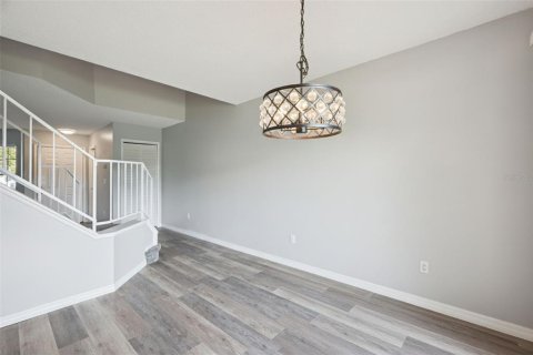 Adosado en venta en Casselberry, Florida, 2 dormitorios, 113.62 m2 № 2100600 - foto 12