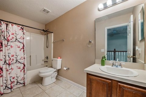 House in Riverview, Florida 4 bedrooms, 292.55 sq.m. № 2108227 - photo 25