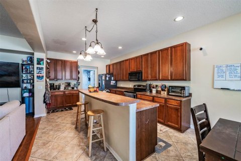House in Riverview, Florida 4 bedrooms, 292.55 sq.m. № 2108227 - photo 12