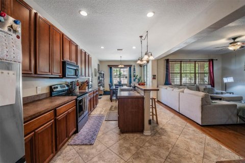 House in Riverview, Florida 4 bedrooms, 292.55 sq.m. № 2108227 - photo 15