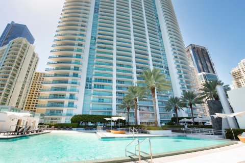 Copropriété à louer à Miami, Floride: 1 chambre, 83.15 m2 № 1865411 - photo 12