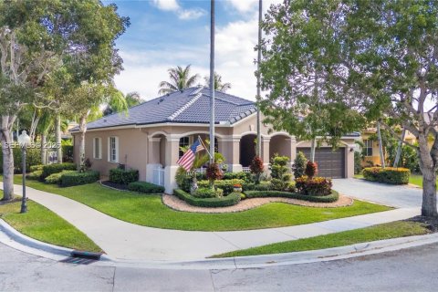 Villa ou maison à Weston, Floride 4 chambres, 174.28 m2 № 2031220