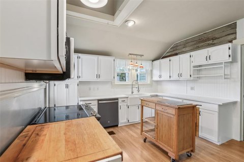 Casa en venta en Dade City, Florida, 3 dormitorios, 173.17 m2 № 1835194 - foto 16