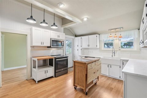 Casa en venta en Dade City, Florida, 3 dormitorios, 173.17 m2 № 1835194 - foto 15