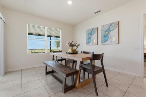 House in Lake Alfred, Florida 3 bedrooms, 157 sq.m. № 2345640 - photo 15