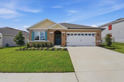 House in Lake Alfred, Florida 3 bedrooms, 157 sq.m. № 2345640