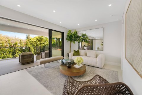 Купить виллу или дом в Ки-Бискейн, Флорида 6 спален, 327.02м2, № 2036242 - фото 13