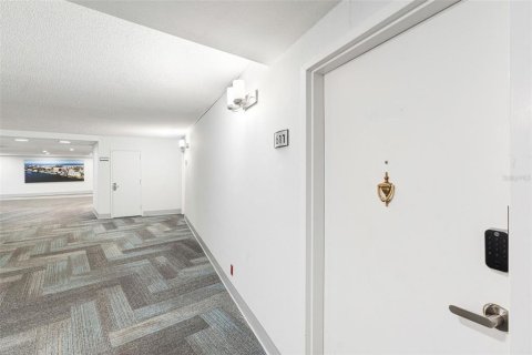 Copropriété à vendre à Sarasota, Floride: 2 chambres, 108.23 m2 № 2434541 - photo 2