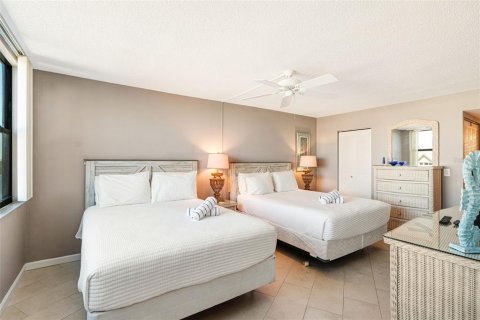 Copropriété à vendre à Sarasota, Floride: 2 chambres, 108.23 m2 № 2434541 - photo 12