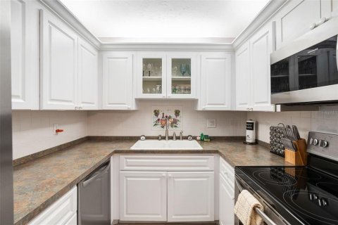 Copropriété à vendre à Sarasota, Floride: 2 chambres, 108.23 m2 № 2434541 - photo 5