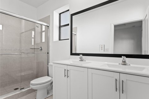 Купить кондоминиум в Майами, Флорида 3 спальни, 122.63м2, № 2044056 - фото 5