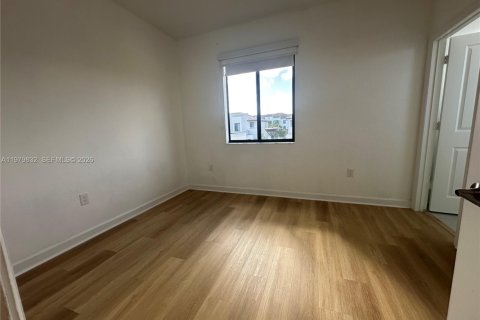 Купить кондоминиум в Майами, Флорида 3 спальни, 122.63м2, № 2044056 - фото 30