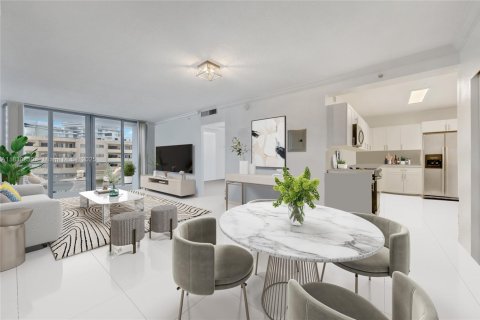 Condo in Miami Beach, Florida, 1 bedroom  № 1845884 - photo 1