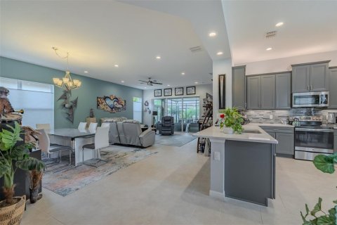Casa en venta en Wimauma, Florida, 2 dormitorios, 185.9 m2 № 2228346 - foto 7