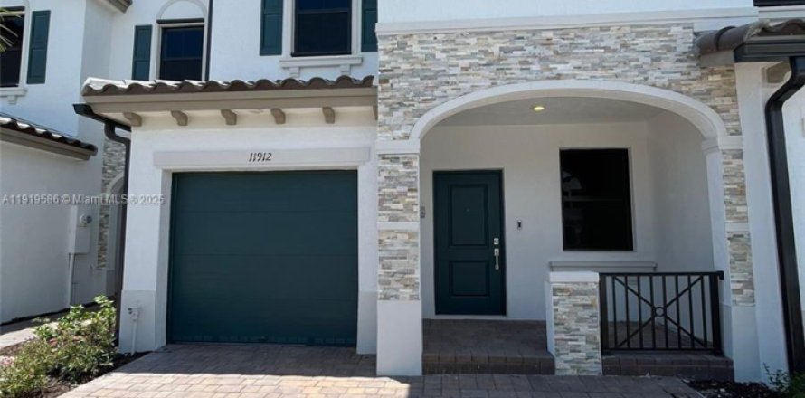 Таунхаус в Хомстед, Флорида 3 спальни, 157.47м2 № 1974694