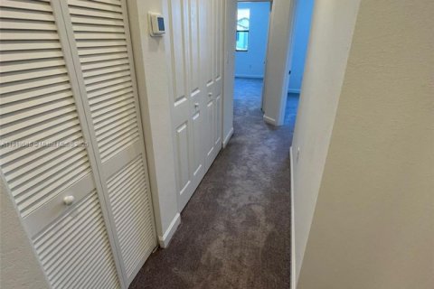 Купить таунхаус в Хомстед, Флорида 3 спальни, 157.47м2, № 1974694 - фото 14