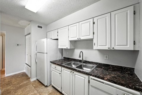 Copropriété à vendre à Tampa, Floride: 1 chambre, 74.51 m2 № 1913467 - photo 17
