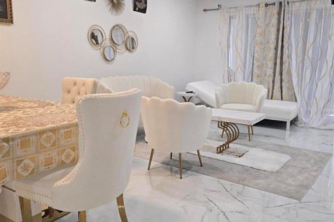 Condominio en venta en Sunrise, Florida, 2 dormitorios, 78.97 m2 № 2250229 - foto 2