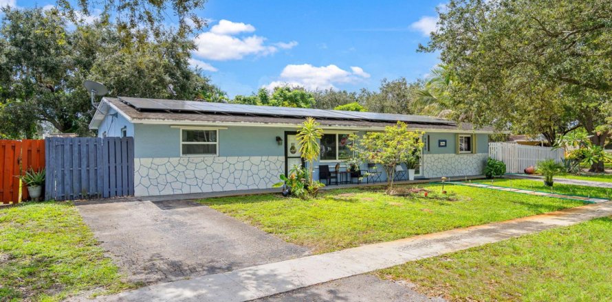 Touwnhouse à Cooper City, Floride 2 chambres, 102.19 m2 № 2404069