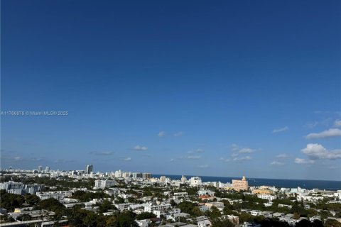 Condominio en venta en Miami Beach, Florida, 1 dormitorio, 81.57 m2 № 1868063 - foto 29