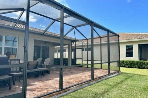 Apartment in Port St. Lucie, Florida 2 bedrooms, 150.5 sq.m. № 2173071 - photo 20