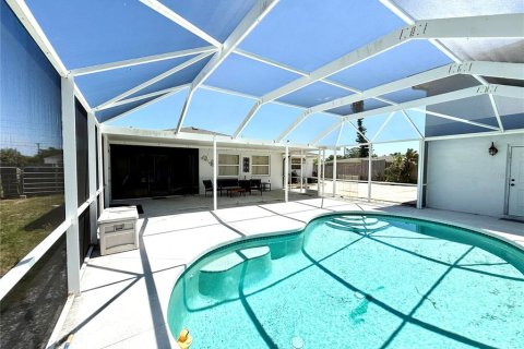 Casa en venta en Nokomis, Florida, 2 dormitorios, 124.02 m2 № 2099553 - foto 2