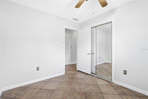 Villa ou maison à louer à Sarasota, Floride: 3 chambres, 148.09 m2 № 2211263 - photo 27