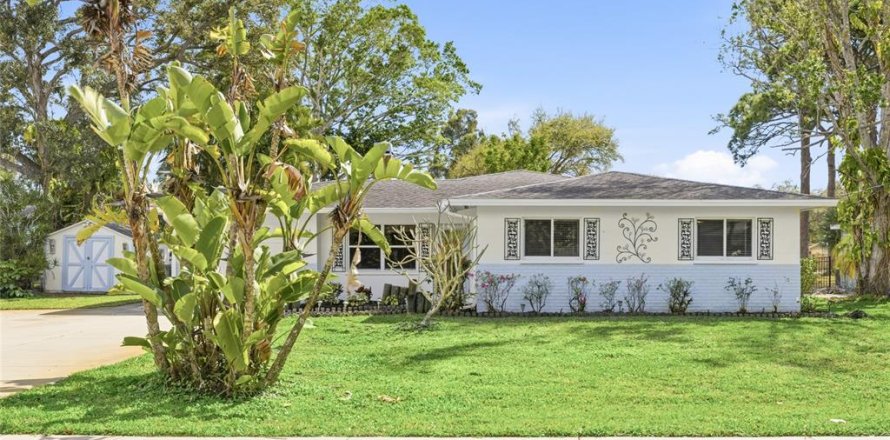 Villa ou maison à Sarasota, Floride 3 chambres, 148.09 m2 № 2211263
