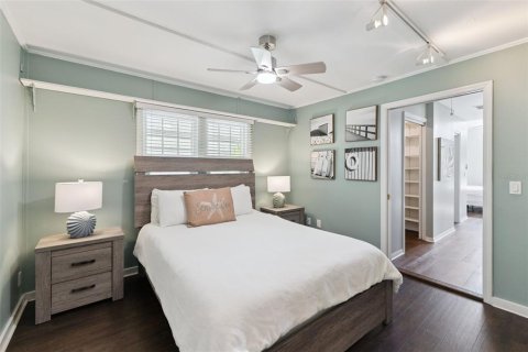 Casa en alquiler en New Smyrna Beach, Florida, 5 dormitorios, 153.66 m2 № 2100422 - foto 14