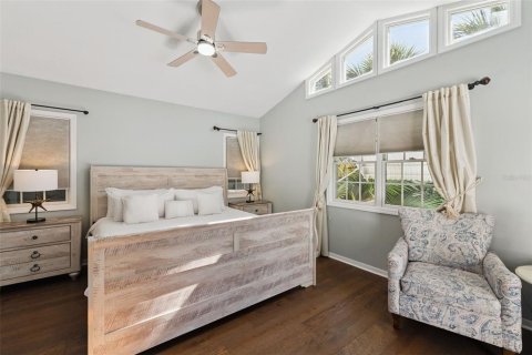 Casa en alquiler en New Smyrna Beach, Florida, 5 dormitorios, 153.66 m2 № 2100422 - foto 10