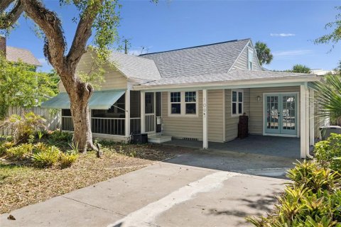 Casa en alquiler en New Smyrna Beach, Florida, 5 dormitorios, 153.66 m2 № 2100422 - foto 2