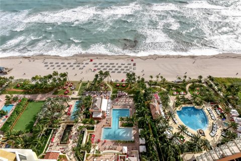 Copropriété à louer à Sunny Isles Beach, Floride: 4 chambres, 254.18 m2 № 1804519 - photo 26