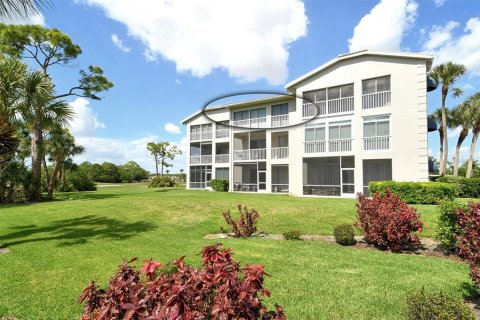 Condo in Sarasota, Florida, 2 bedrooms  № 2280105 - photo 25