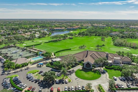 Condo in Sarasota, Florida, 2 bedrooms  № 2280105 - photo 26