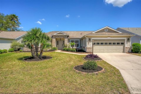 House in Leesburg, Florida 3 bedrooms, 168.52 sq.m. № 2114487 - photo 27