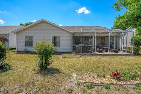 House in Leesburg, Florida 3 bedrooms, 168.52 sq.m. № 2114487 - photo 26