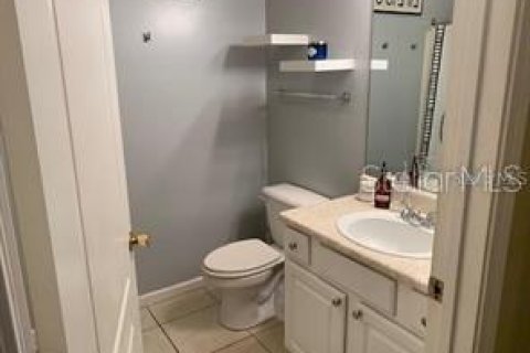 Copropriété à louer à Tampa, Floride: 3 chambres, 137.12 m2 № 2411505 - photo 14