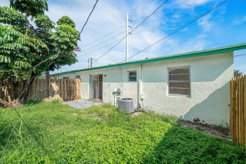 Appartement à louer à Lake Worth, Floride: 3 chambres, 97.55 m2 № 2327055 - photo 24