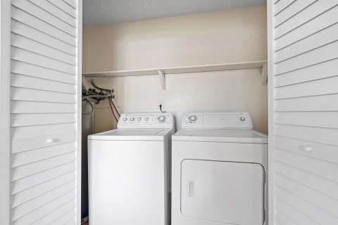 Appartement à louer à Lake Worth, Floride: 3 chambres, 97.55 m2 № 2327055 - photo 21