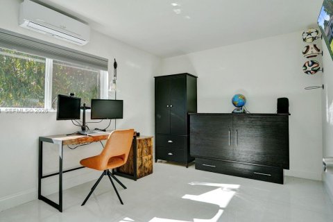 Villa ou maison à vendre à North Miami Beach, Floride: 3 chambres, 108.51 m2 № 2004768 - photo 23