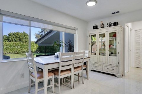 Villa ou maison à vendre à North Miami Beach, Floride: 3 chambres, 108.51 m2 № 2004768 - photo 13