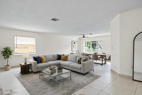 Villa ou maison à vendre à Plantation, Floride: 4 chambres, 211.35 m2 № 2189643 - photo 12