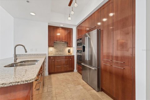 Condominio en venta en Sarasota, Florida, 2 dormitorios, 148.18 m2 № 1866743 - foto 8