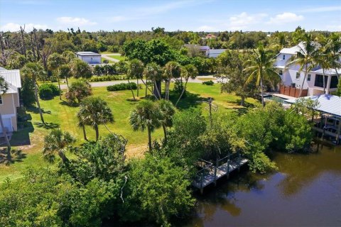 Land in Placida, Florida № 2394005 - photo 15