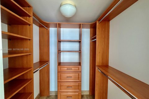 Copropriété à louer à Miami, Floride: 1 chambre, 83.15 m2 № 2145875 - photo 24